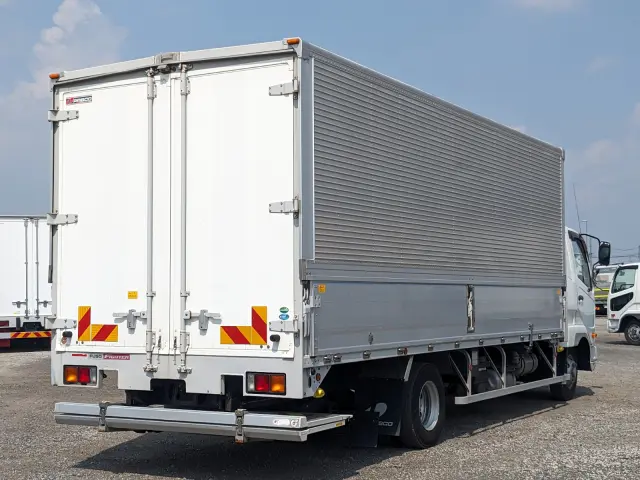 三菱 ファイター 2KG-FK61F(2WD)の写真5