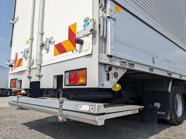 三菱 ファイター 2KG-FK61F(2WD)の写真7