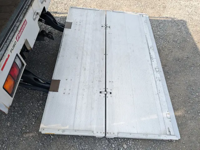 三菱 ファイター 2KG-FK61F(2WD)の写真11