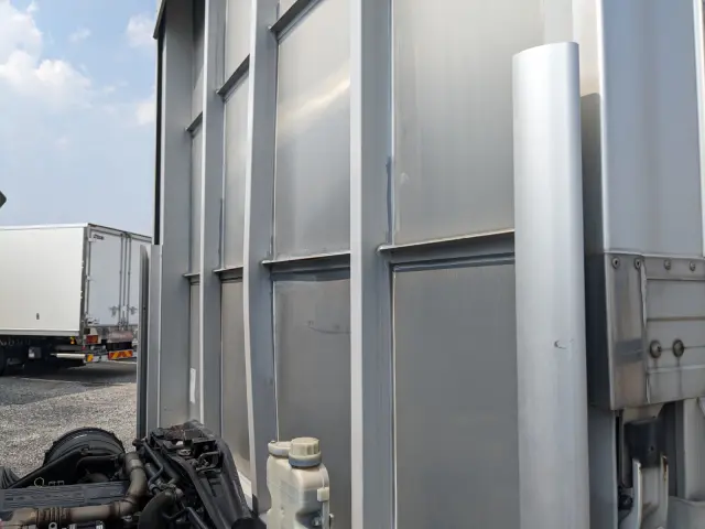 三菱 ファイター 2KG-FK61F(2WD)の写真43