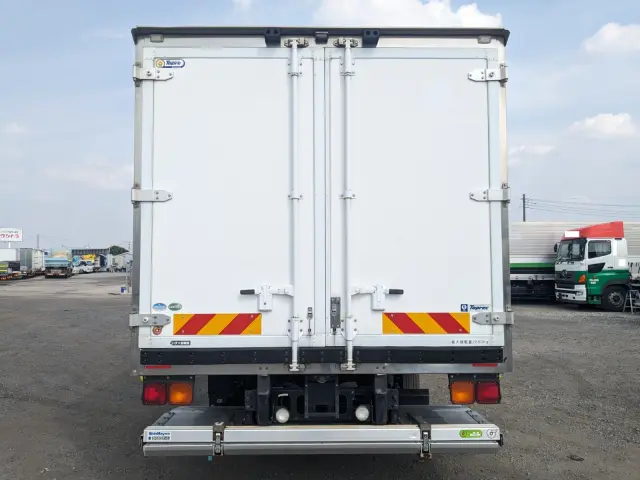 いすゞ フォワード TKG-FRR90S2(2WD)の写真6