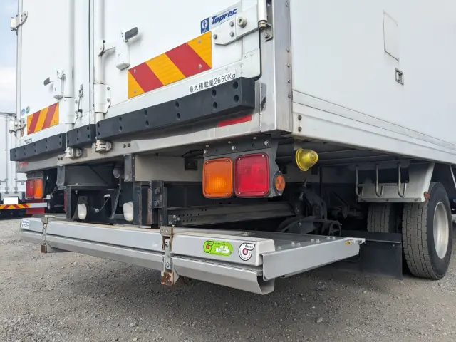 いすゞ フォワード TKG-FRR90S2(2WD)の写真7