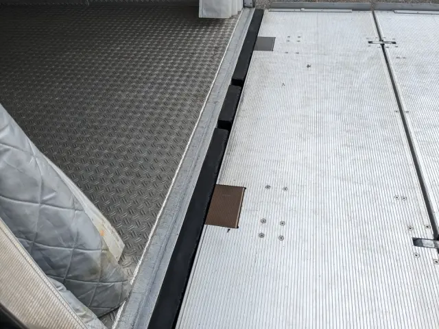 いすゞ フォワード TKG-FRR90S2(2WD)の写真11