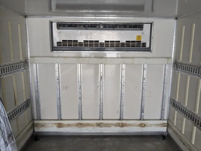 いすゞ フォワード TKG-FRR90S2(2WD)の写真18