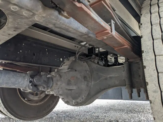 いすゞ フォワード TKG-FRR90S2(2WD)の写真26