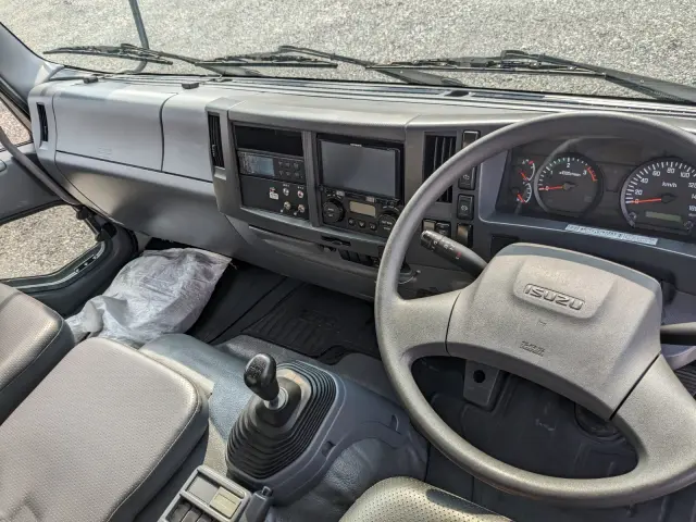 いすゞ フォワード TKG-FRR90S2(2WD)の写真41