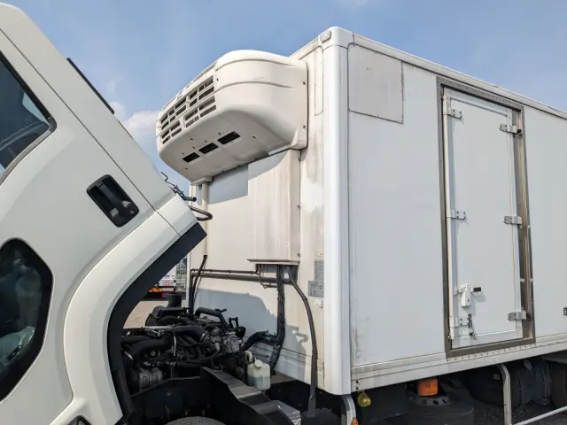 いすゞ フォワード TKG-FRR90S2(2WD)の写真44