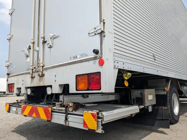 いすゞ フォワード TKG-FRR90S2(2WD)の写真7