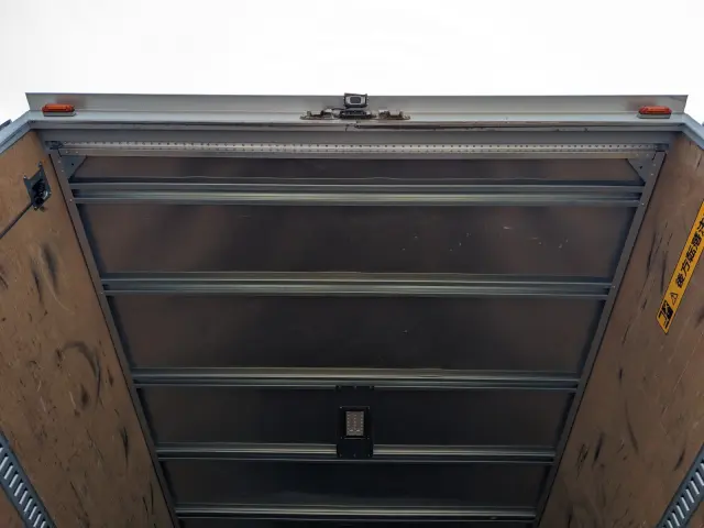 いすゞ フォワード TKG-FRR90S2(2WD)の写真13