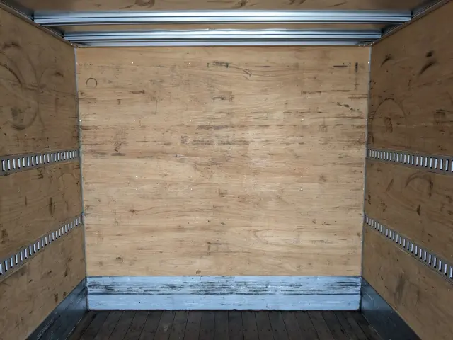 いすゞ フォワード TKG-FRR90S2(2WD)の写真18