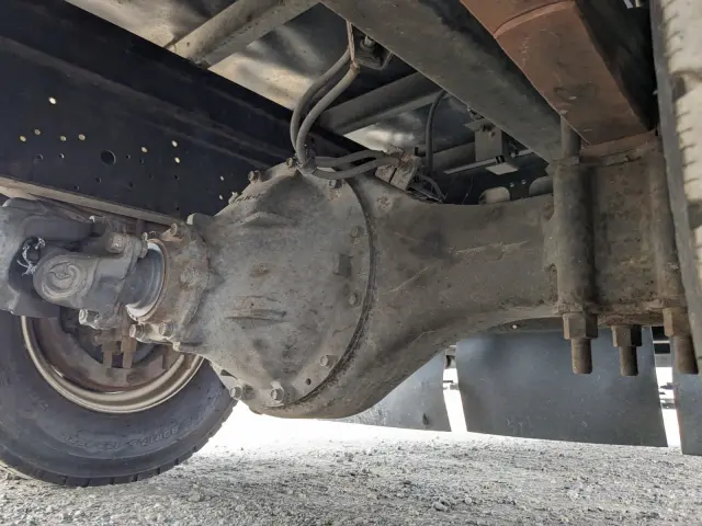 いすゞ フォワード TKG-FRR90S2(2WD)の写真26