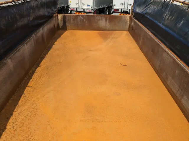 日野 プロフィア QPG-FS1AKDA(6x4)の写真15