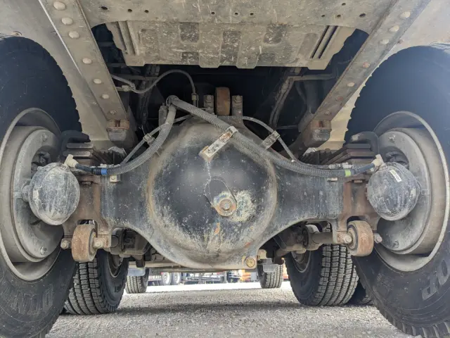 日野 プロフィア QPG-FS1AKDA(6x4)の写真23