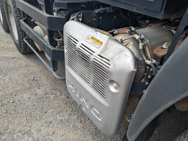 日野 プロフィア QPG-FS1AKDA(6x4)の写真25