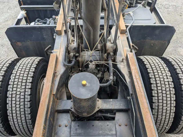 日野 プロフィア QPG-FS1AKDA(6x4)の写真37