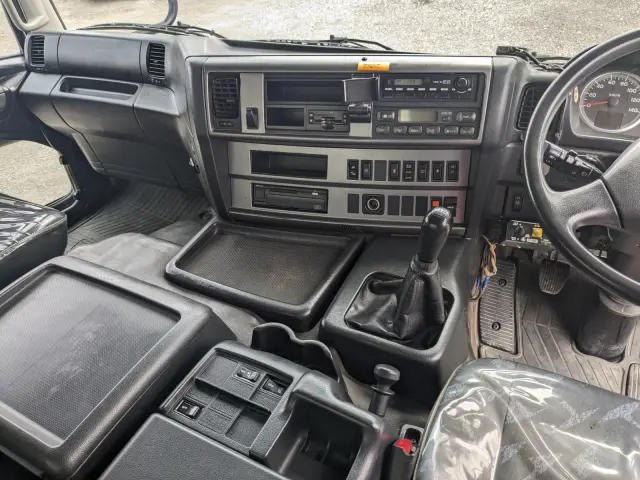 日野 プロフィア QPG-FS1AKDA(6x4)の写真43