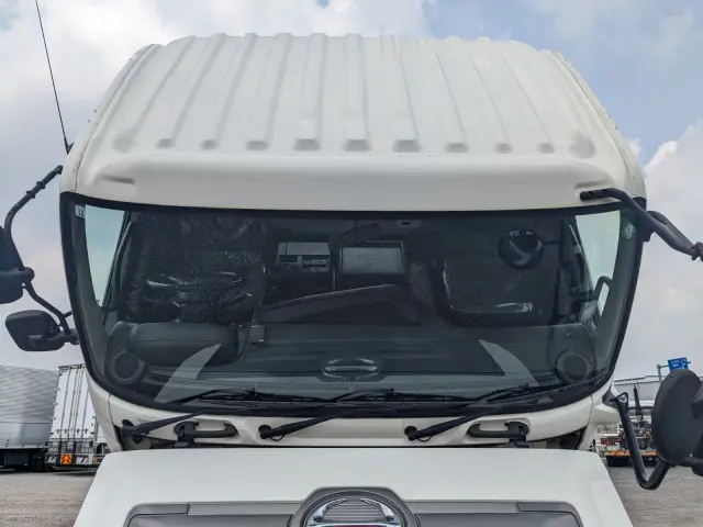 日野 プロフィア QPG-FS1AKDA(6x4)の写真47