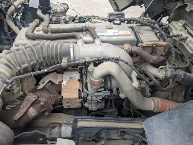 日野 プロフィア QPG-FS1AKDA(6x4)の写真48