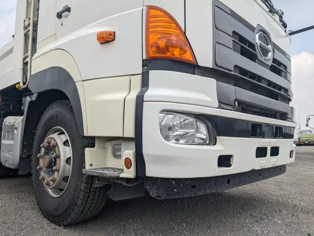 日野 プロフィア QPG-FS1AKDA(6x4)の写真50