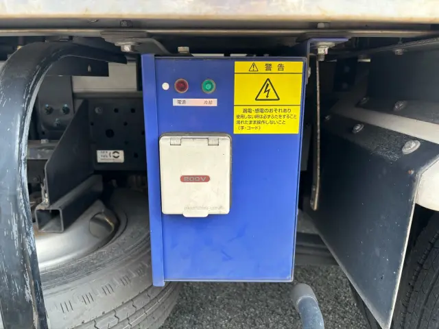 いすゞ エルフ TPG-NLR85AN(2WD)の写真21