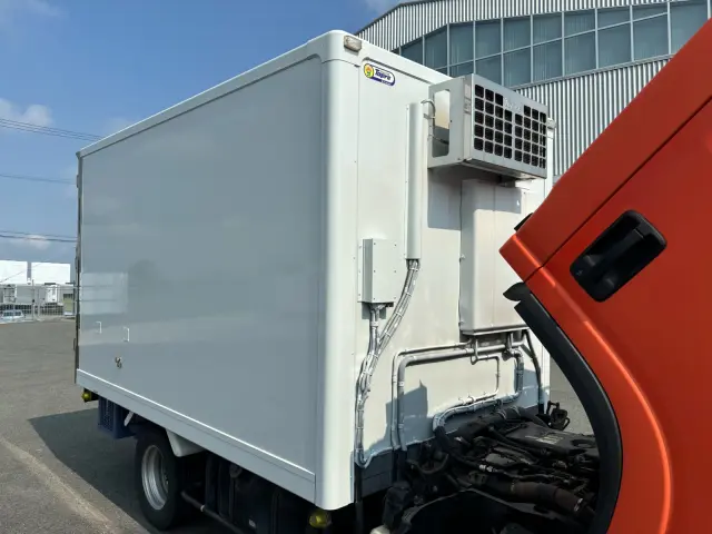 いすゞ エルフ TPG-NLR85AN(2WD)の写真35