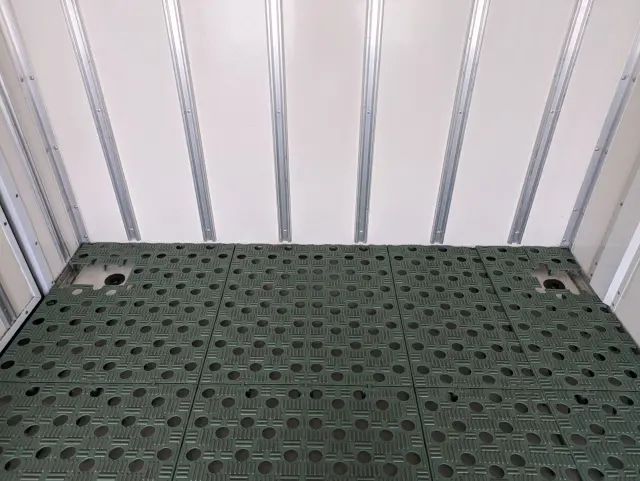 いすゞ エルフ TRG-NHR85AN(2WD)の写真14