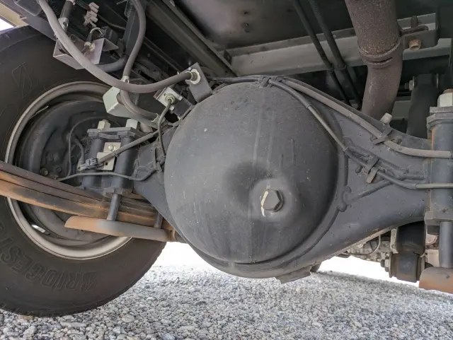 いすゞ エルフ TRG-NHR85AN(2WD)の写真34