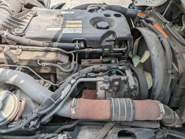 いすゞ エルフ TRG-NHR85AN(2WD)の写真46