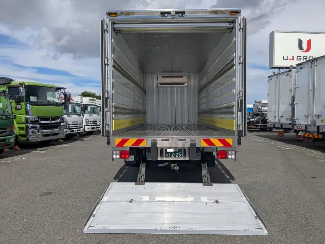 日野 レンジャー 2KG-FD2ABG(2WD)の写真9