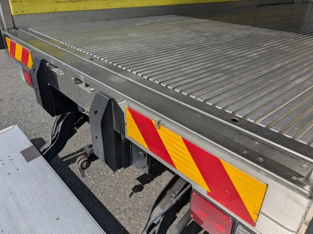 日野 レンジャー 2KG-FD2ABG(2WD)の写真11