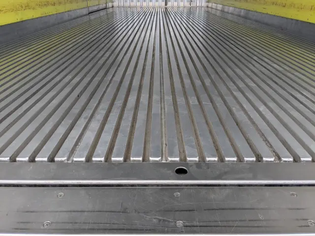 日野 レンジャー 2KG-FD2ABG(2WD)の写真18