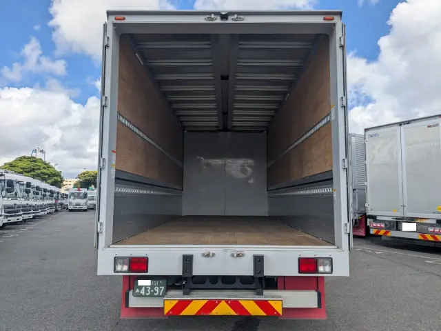 日野 レンジャー 2KG-FD2ABG(2WD)の写真9