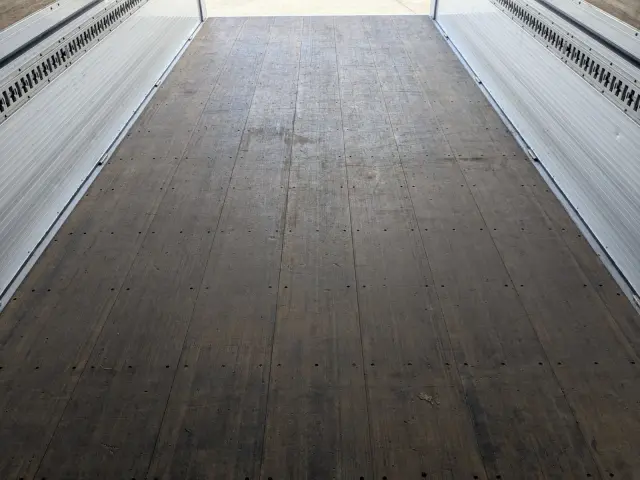 日野 レンジャー 2KG-FD2ABG(2WD)の写真19