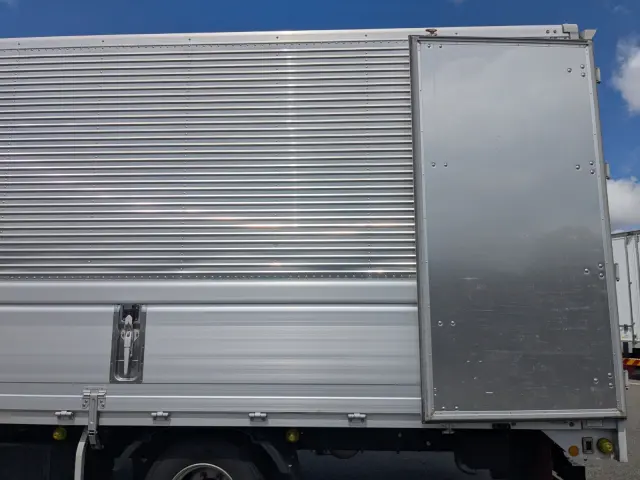 日野 レンジャー 2KG-FD2ABG(2WD)の写真20