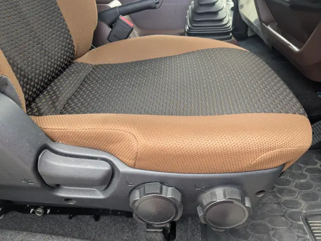 日野 レンジャー 2KG-FD2ABG(2WD)の写真30