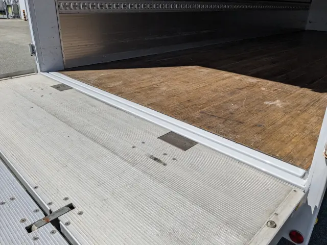 日野 レンジャー 2KG-FD2ABG(2WD)の写真31