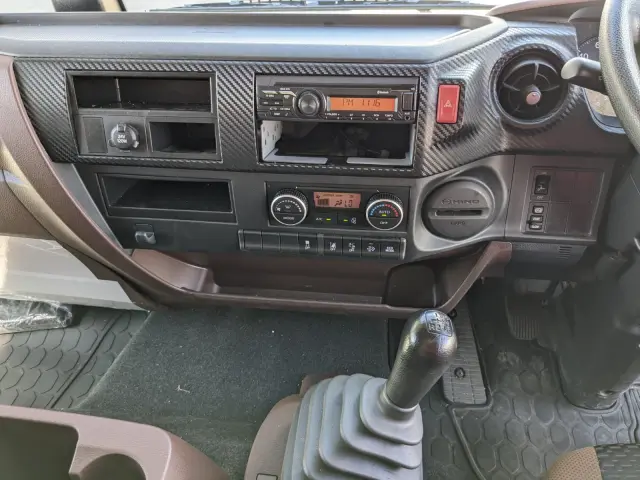 日野 レンジャー 2KG-FD2ABG(2WD)の写真39