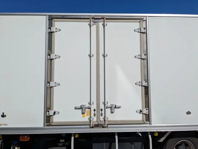 日野 レンジャー 2KG-FD2ABG(2WD)の写真14