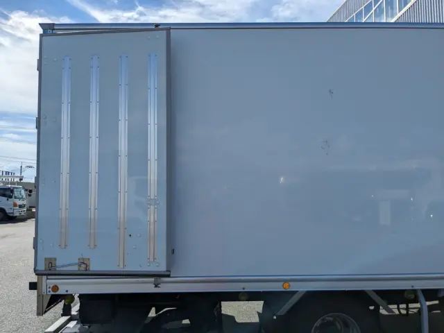 日野 レンジャー 2KG-FD2ABG(2WD)の写真16