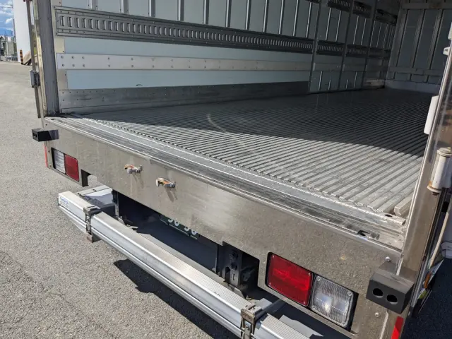 日野 レンジャー 2KG-FD2ABG(2WD)の写真20