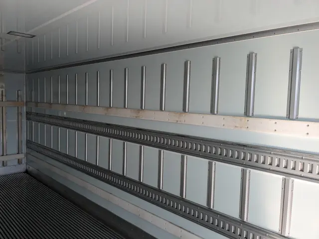 日野 レンジャー 2KG-FD2ABG(2WD)の写真28