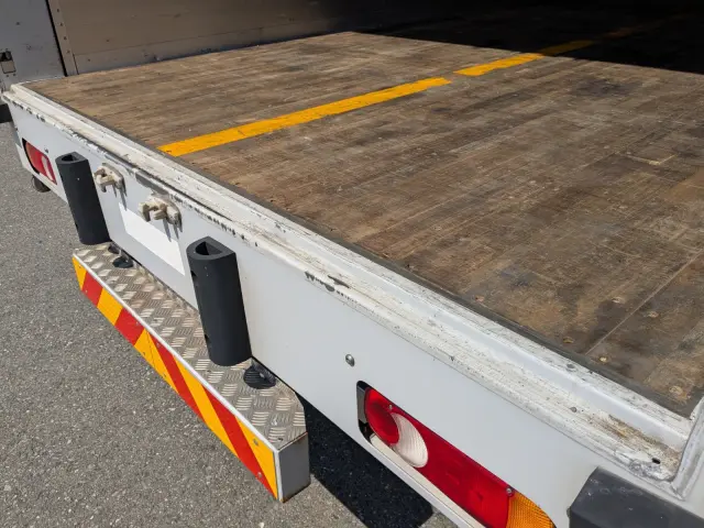 UD クオン 2PG-CG5CA(8x4)の写真11