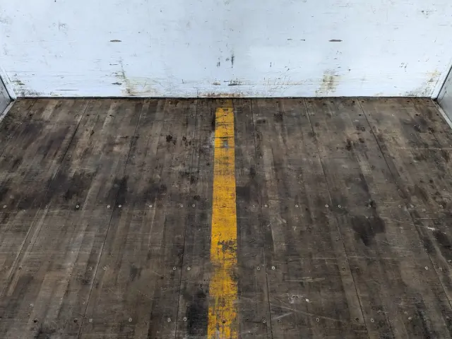 UD クオン 2PG-CG5CA(8x4)の写真16