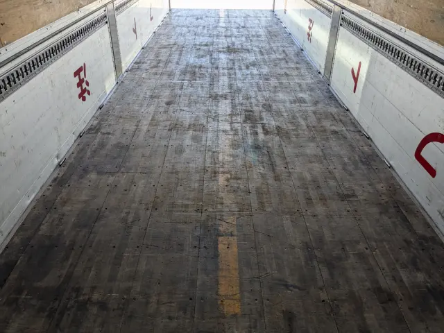 UD クオン 2PG-CG5CA(8x4)の写真19