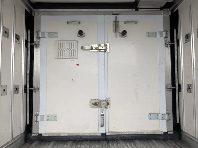 日野 デュトロ TPG-XZC605M(2WD)の写真17