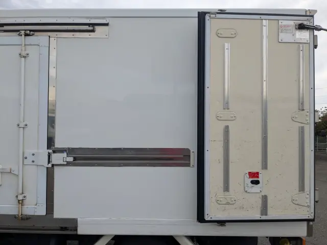 日野 デュトロ TPG-XZC605M(2WD)の写真24