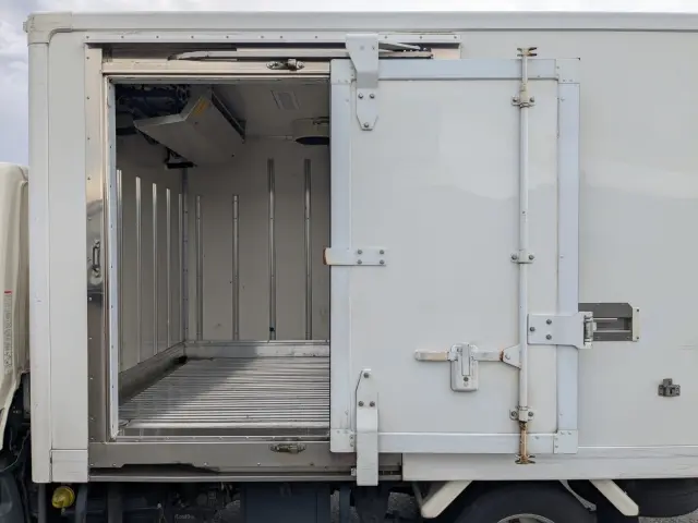 日野 デュトロ TPG-XZC605M(2WD)の写真29