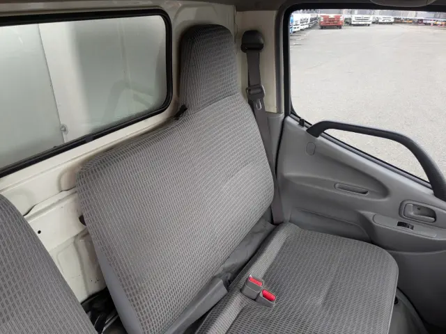日野 デュトロ TPG-XZC605M(2WD)の写真36