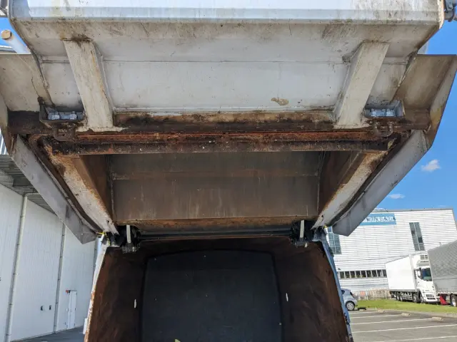 日野 デュトロ TPG-XZU600X(2WD)の写真18