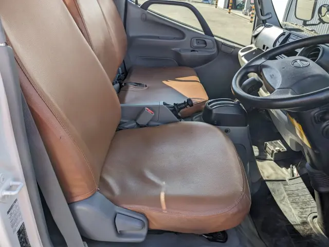 日野 デュトロ TPG-XZU600X(2WD)の写真35